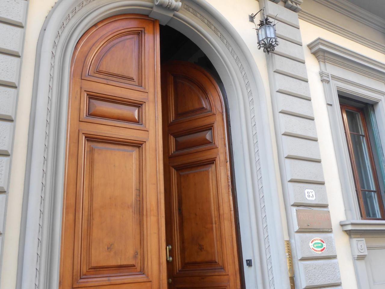 Hotel Giglio فلورنس المظهر الخارجي الصورة