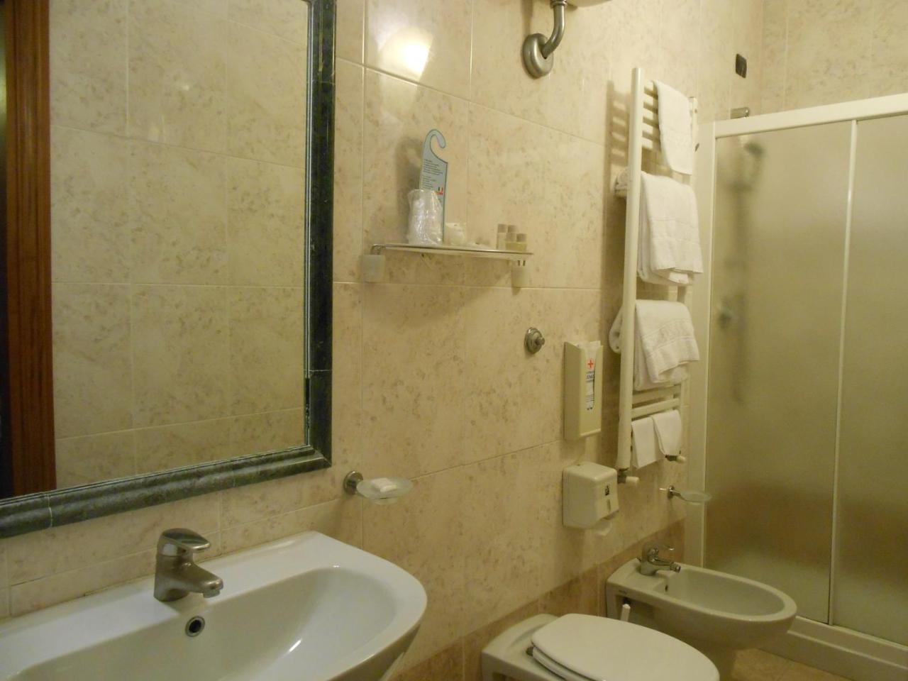 Hotel Giglio فلورنس المظهر الخارجي الصورة