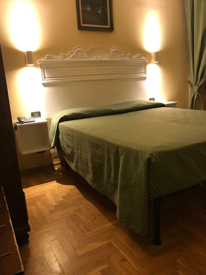 Hotel Giglio فلورنس المظهر الخارجي الصورة