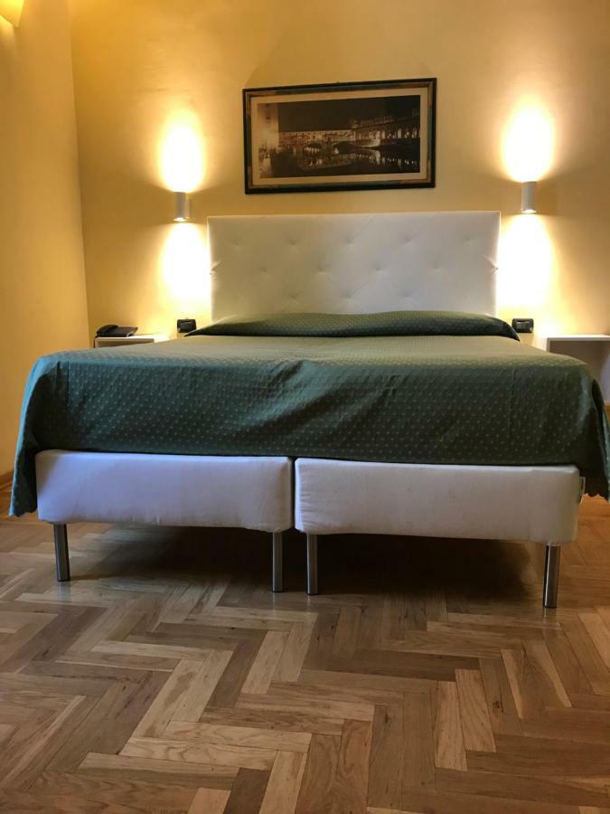 Hotel Giglio فلورنس المظهر الخارجي الصورة